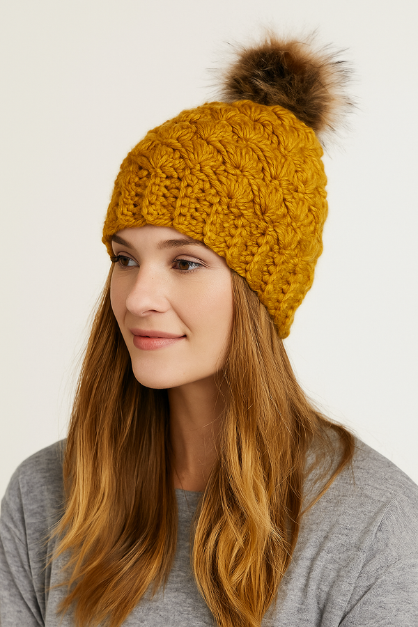 Chunky Pom Pom Beanie