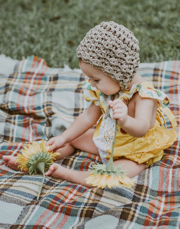 Crochet Shell Baby Bonnet